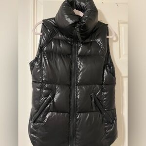 SAM Puffer Vest -  size Medium